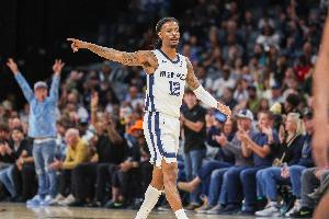 炮轰教练组被禁赛一场！ESPN：莫兰特的这次冲突就发生在全队面前